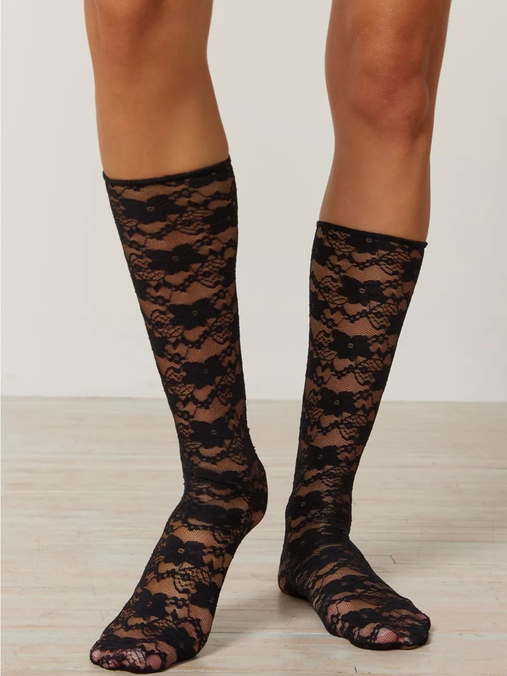 urban outfitters Hillary Lace Crew Sock
